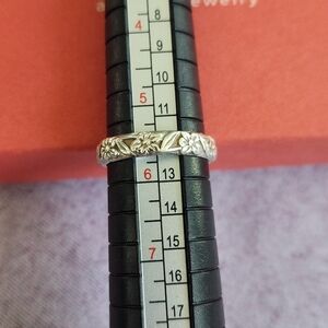 Retired James Avery Forget Me Not Silver Ring